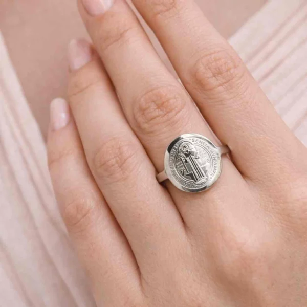 anillo san benito acero
